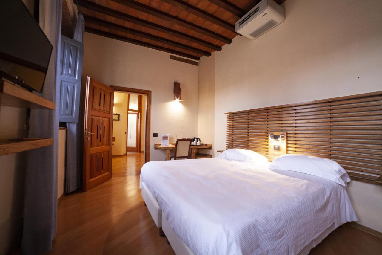 Stagno Lombardo Agriturismo Cascina Farisengo מראה חיצוני תמונה