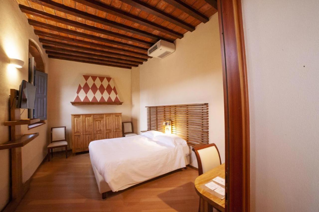Stagno Lombardo Agriturismo Cascina Farisengo מראה חיצוני תמונה