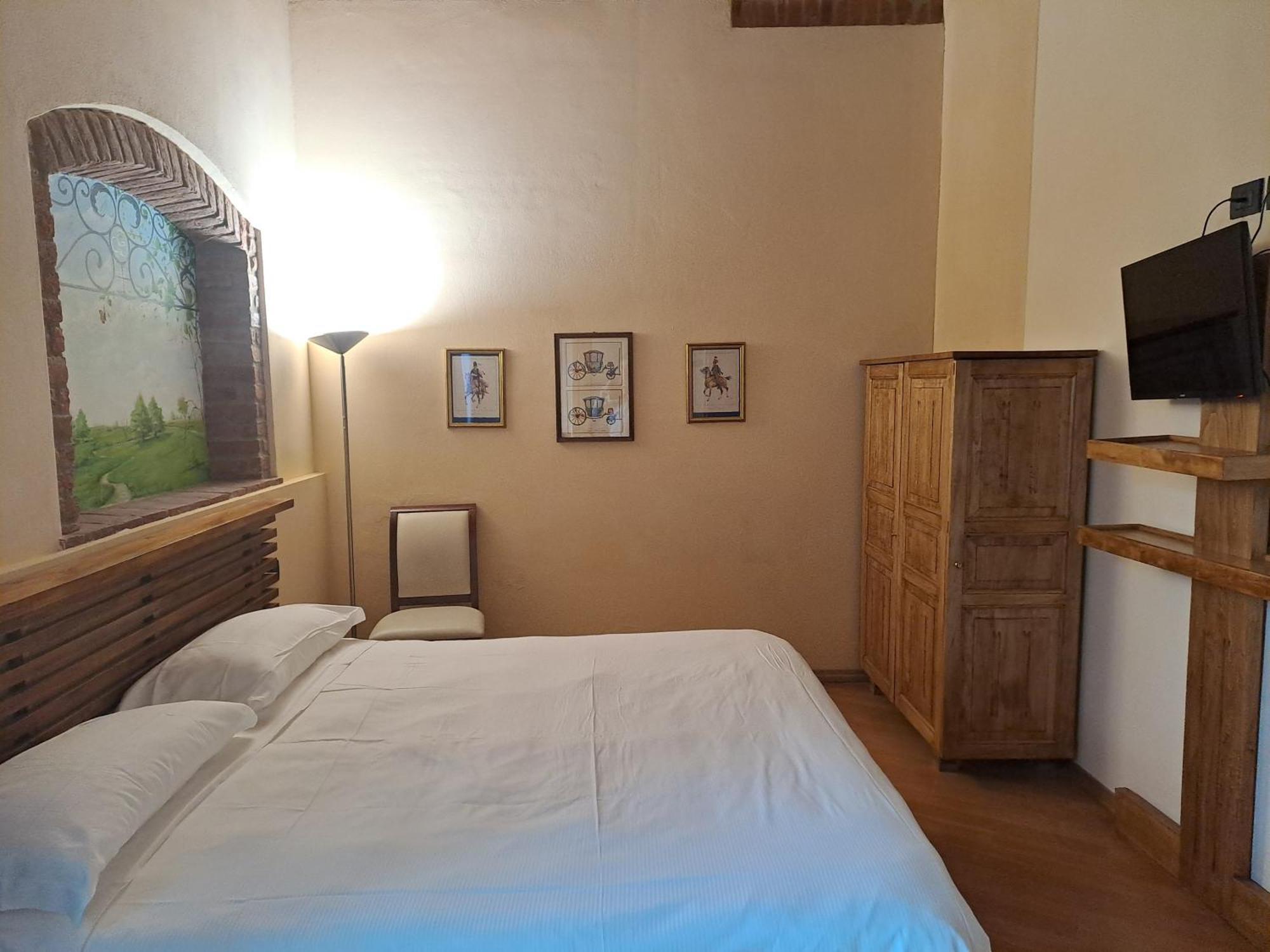 Stagno Lombardo Agriturismo Cascina Farisengo מראה חיצוני תמונה
