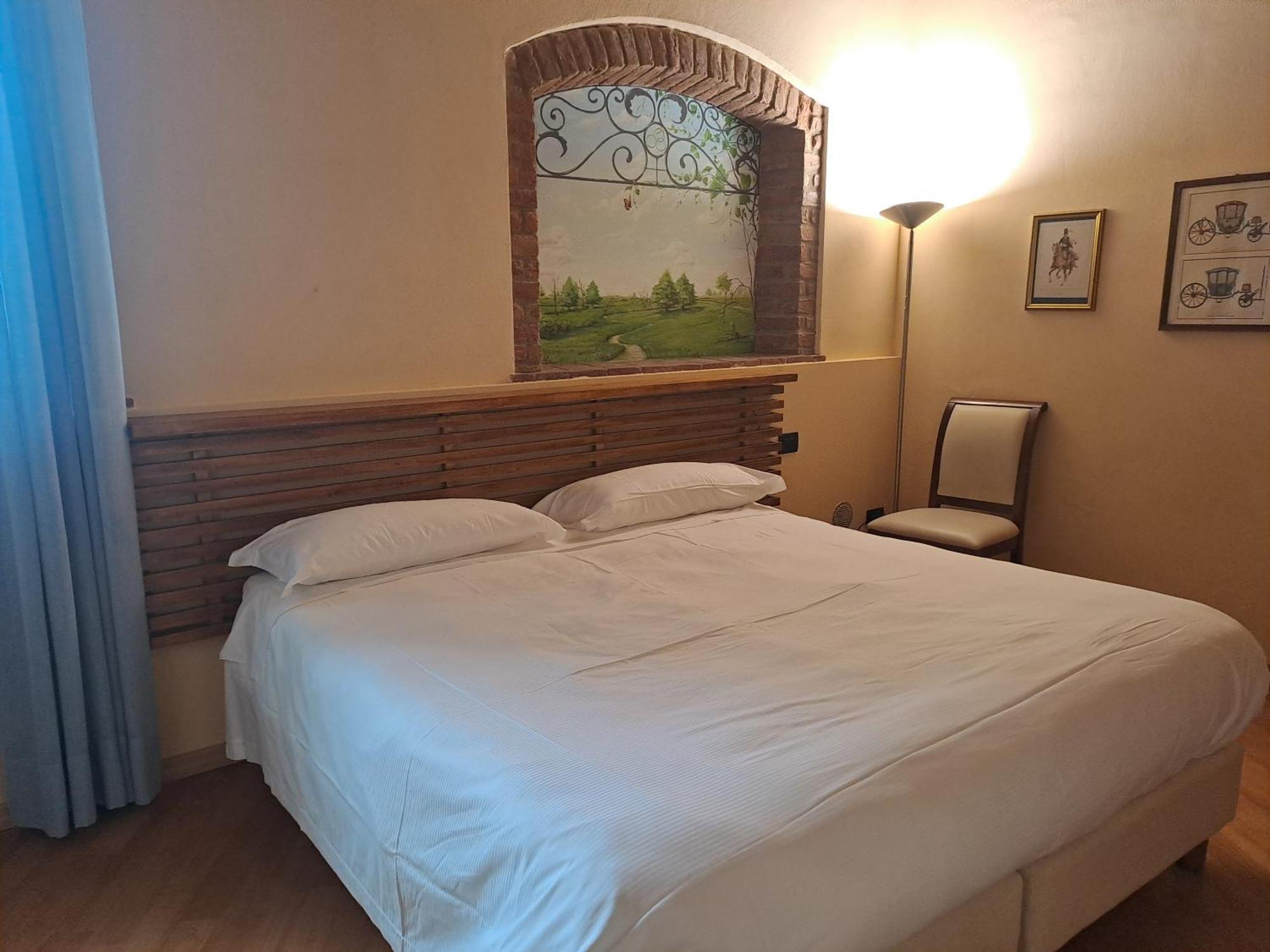 Stagno Lombardo Agriturismo Cascina Farisengo מראה חיצוני תמונה