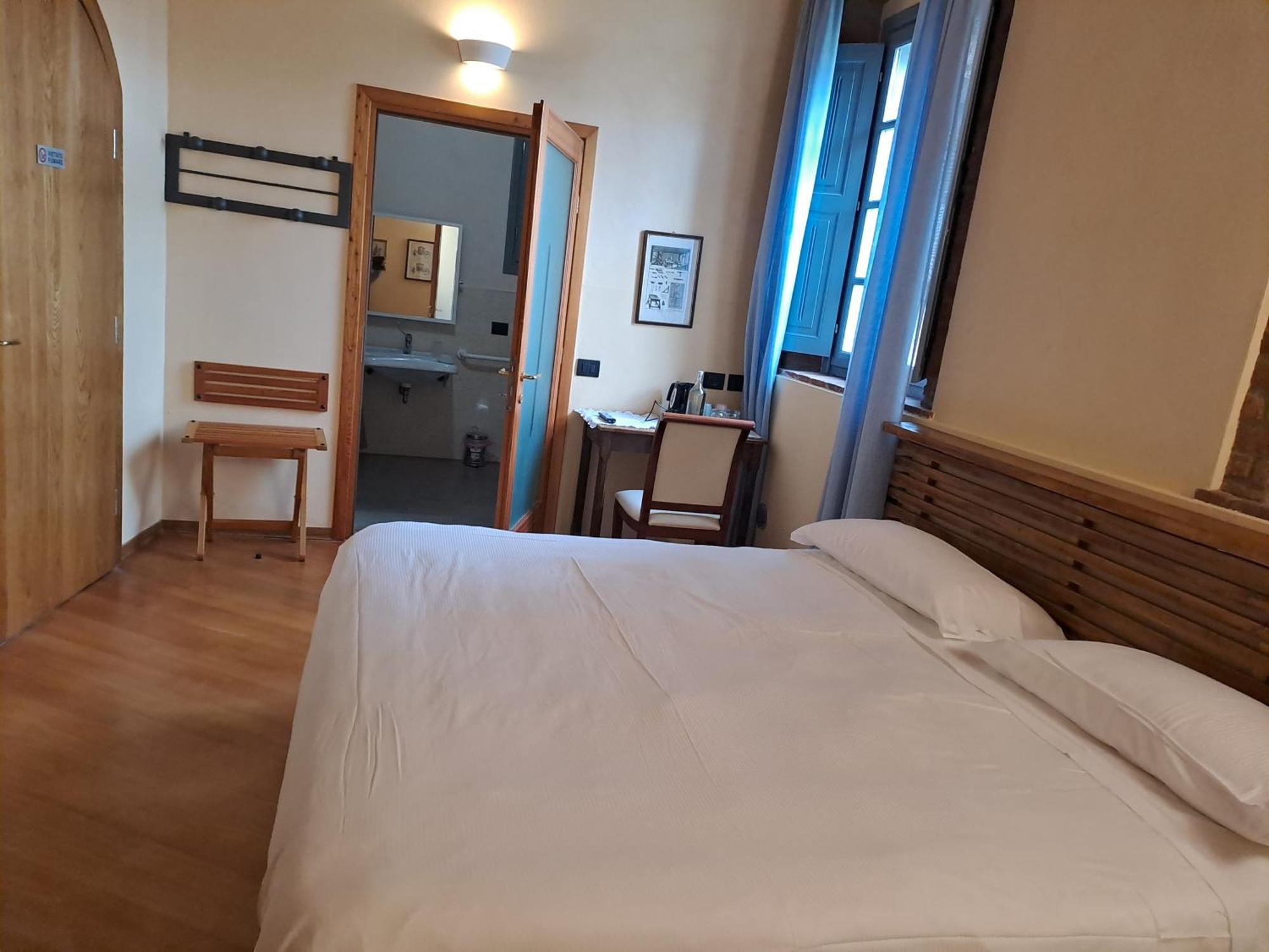 Stagno Lombardo Agriturismo Cascina Farisengo מראה חיצוני תמונה